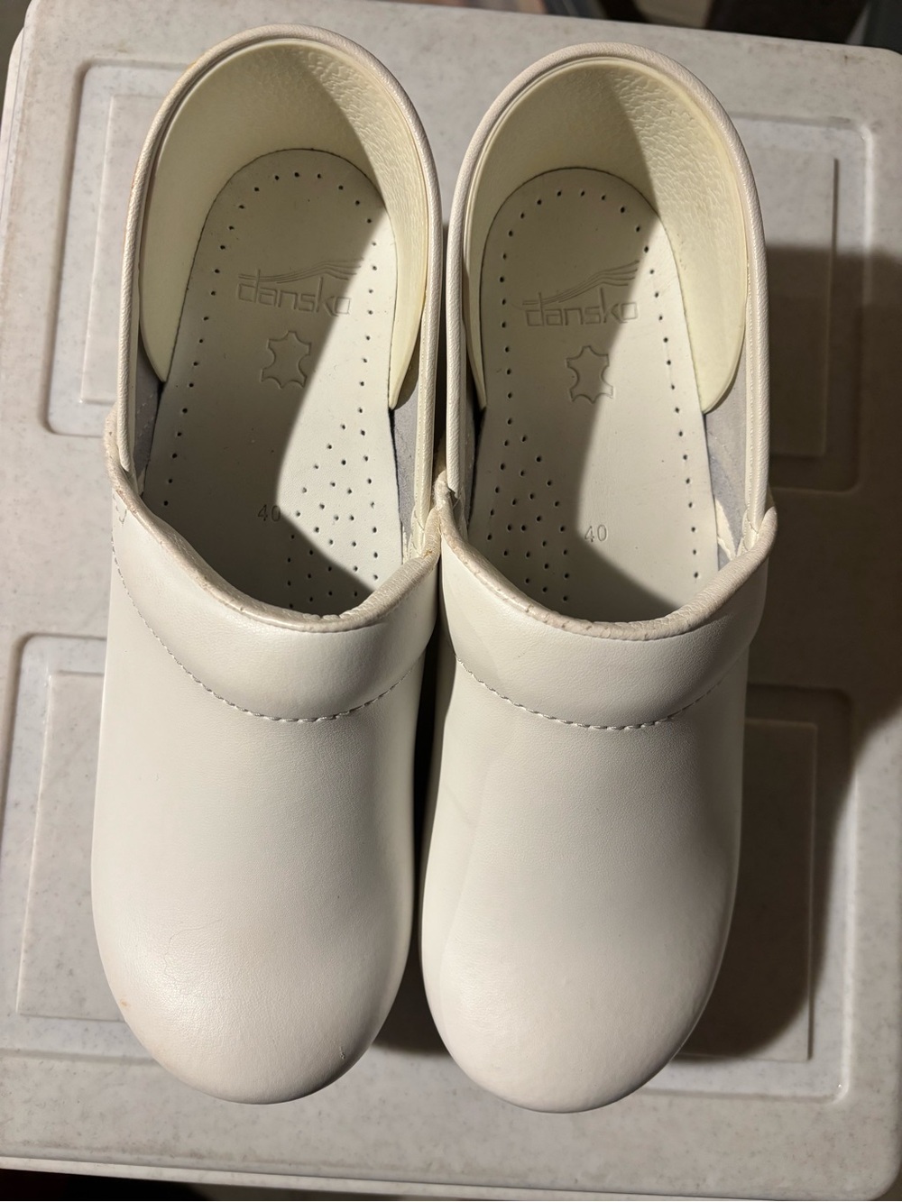 Ladies Dansko Clogs White Leather Slip-On